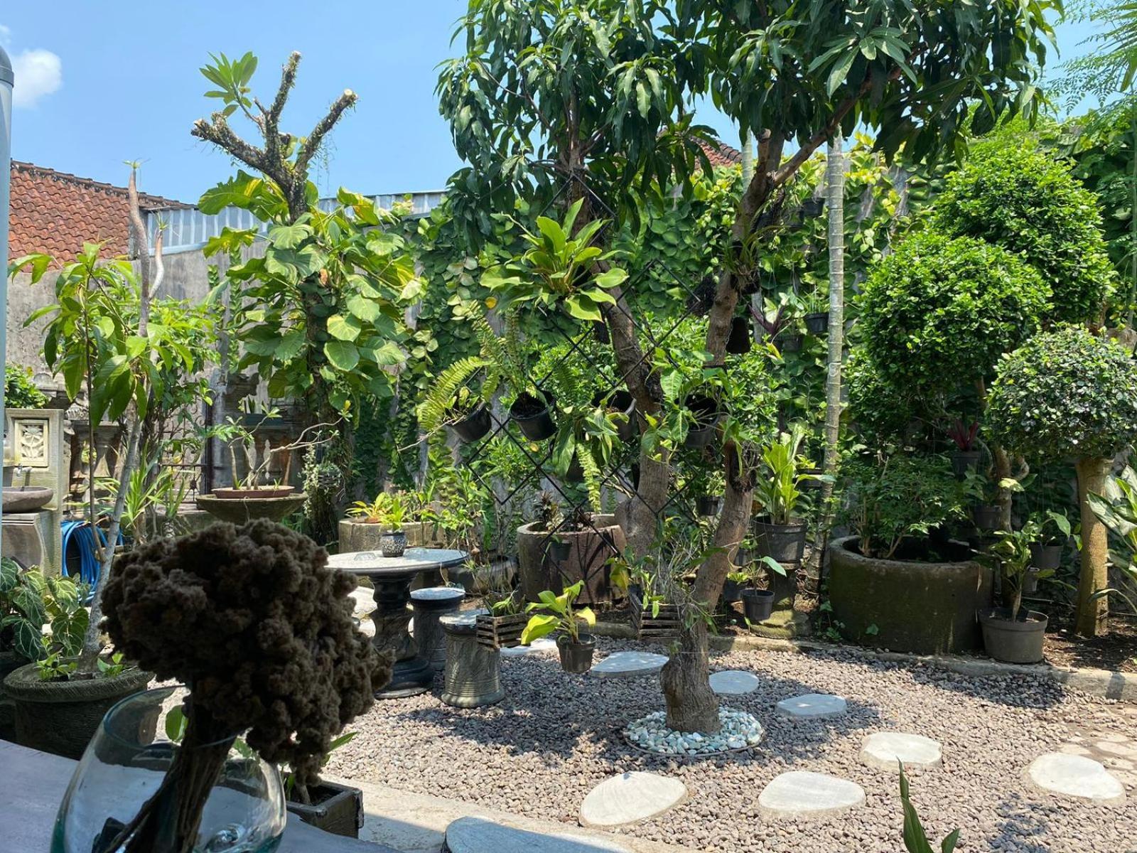 Coliving Bali Sweet Home Kost Lengkap Di Tabanan Kota Екстериор снимка