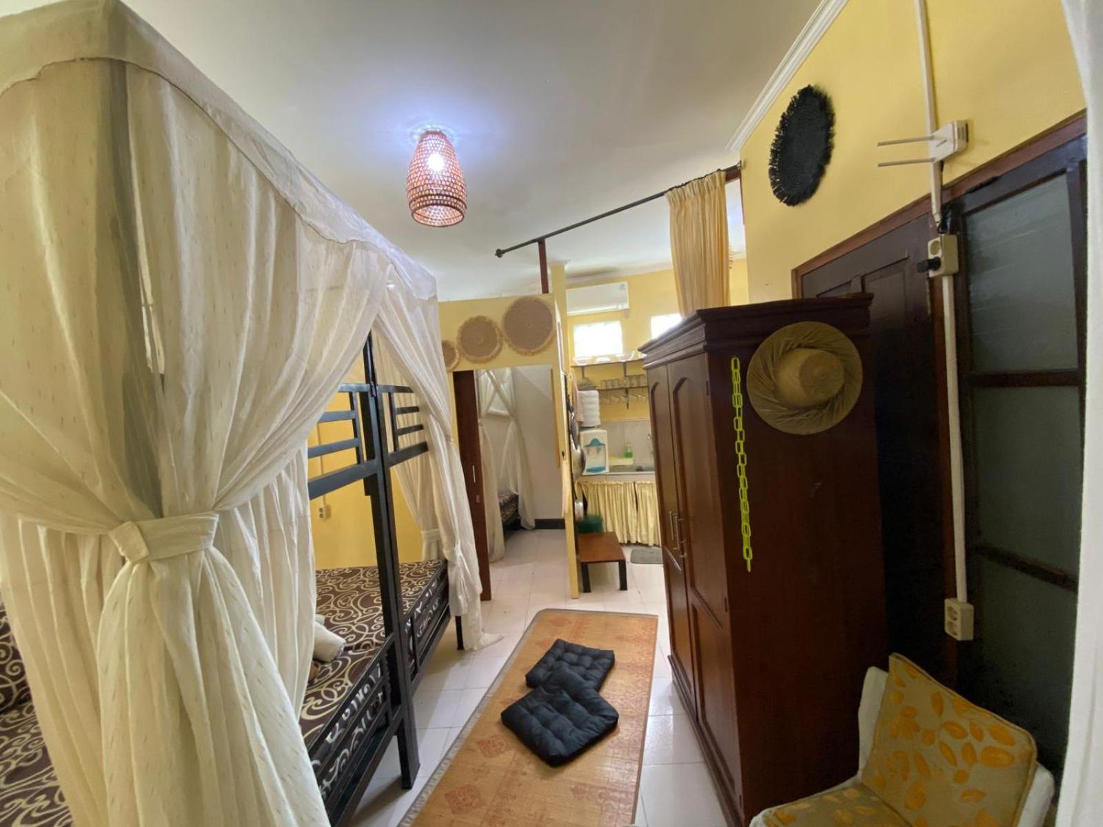 Coliving Bali Sweet Home Kost Lengkap Di Tabanan Kota Стая снимка