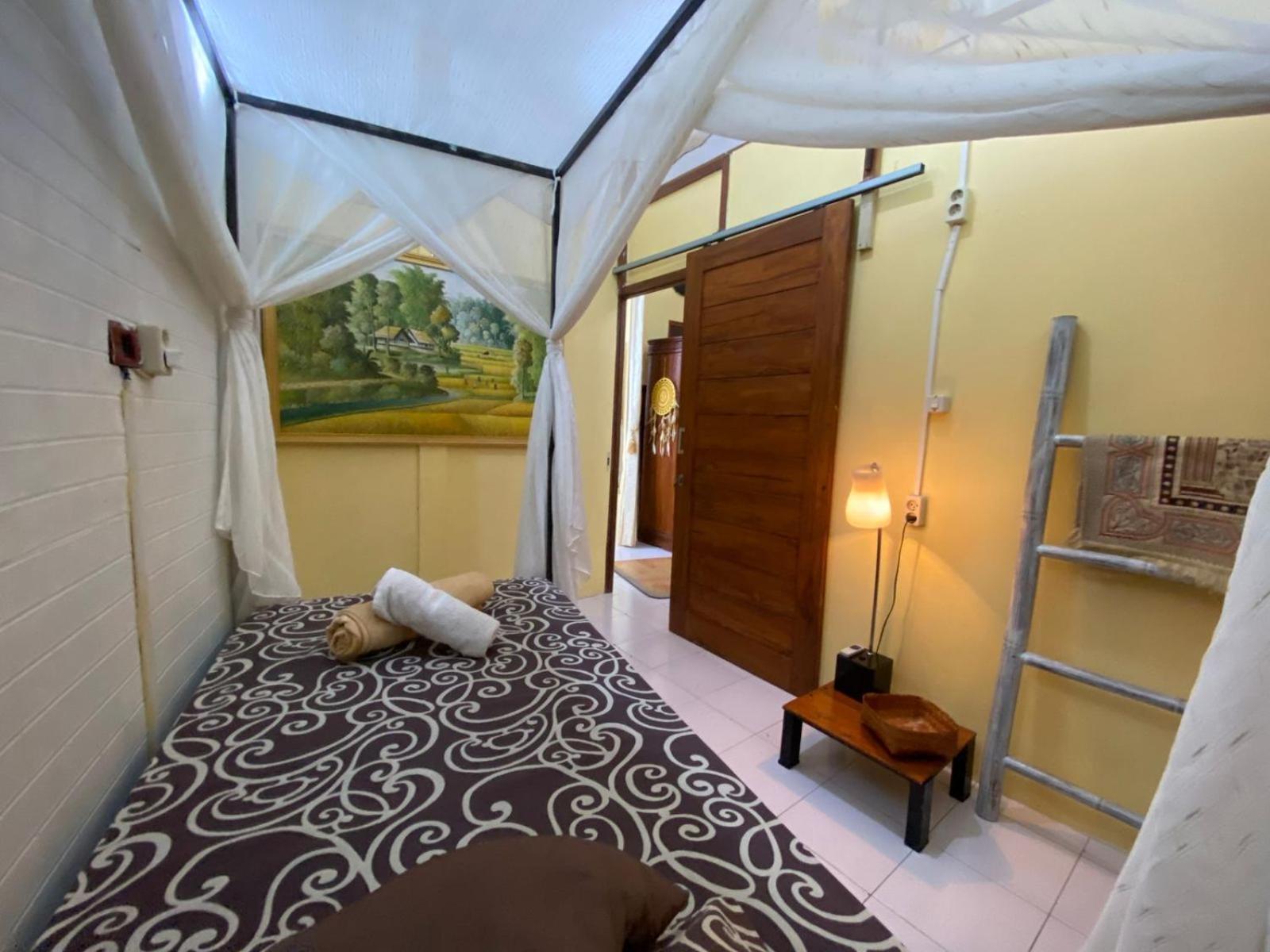 Coliving Bali Sweet Home Kost Lengkap Di Tabanan Kota Стая снимка