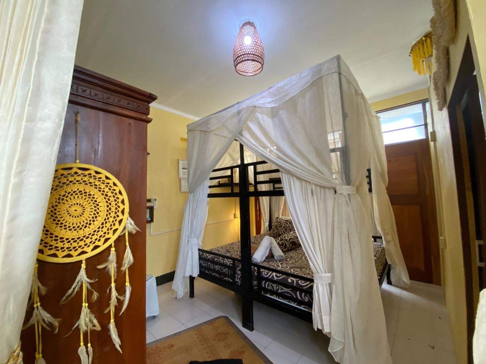 Coliving Bali Sweet Home Kost Lengkap Di Tabanan Kota Стая снимка