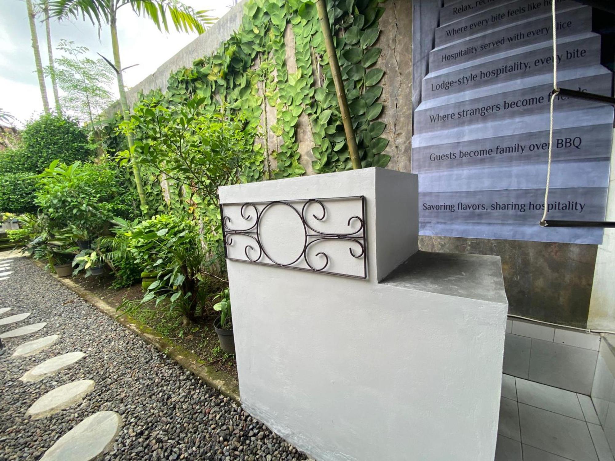 Coliving Bali Sweet Home Kost Lengkap Di Tabanan Kota Екстериор снимка