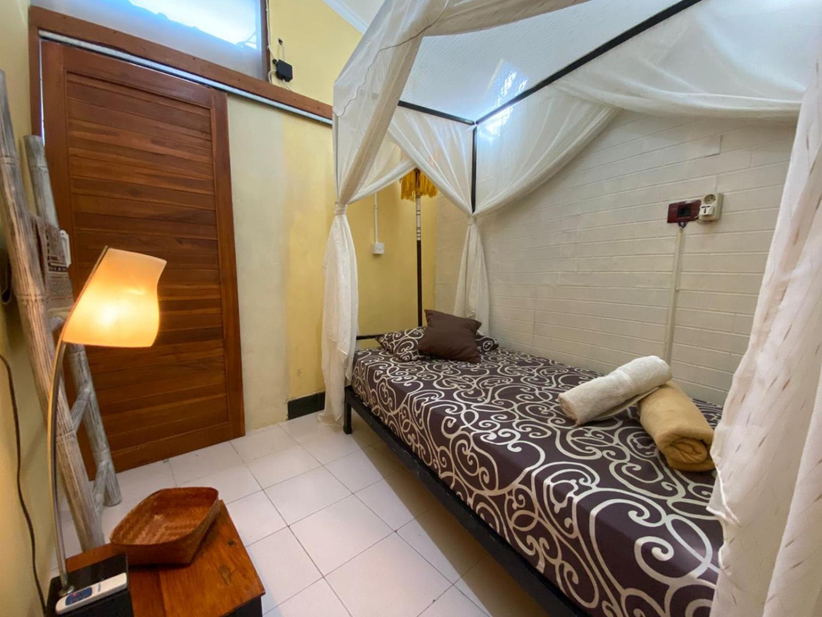 Coliving Bali Sweet Home Kost Lengkap Di Tabanan Kota Стая снимка